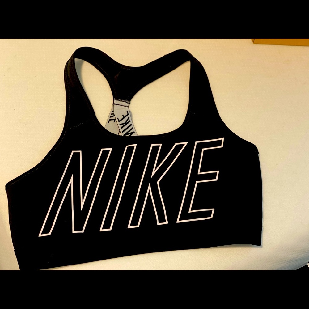 Women’s NIKE dri-fit sports bra size LARGE